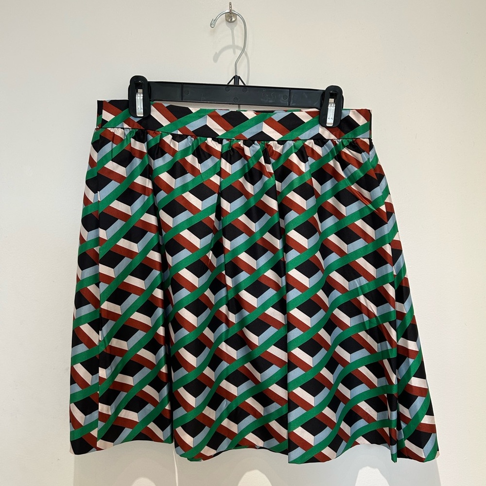 J. Crew 100% silk skirt with pockets, Size 6